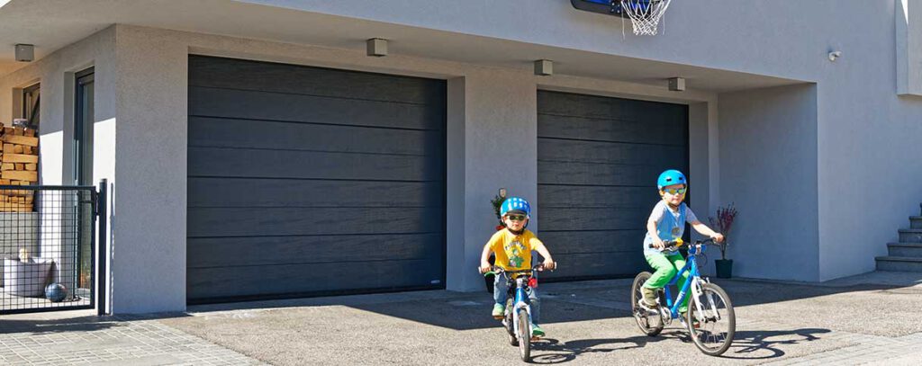 how wide is a double garage door